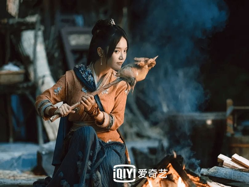 春晚|新版《射雕》被批“毁经典”，剧情老套无新意，女配却成最大看点