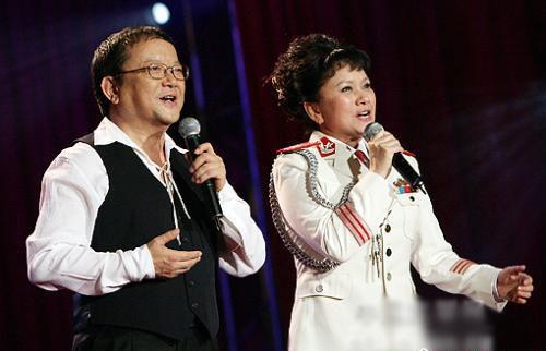 王静|著名歌唱家王静：离开聂卫平后，她独自抚养儿子的艰辛岁月