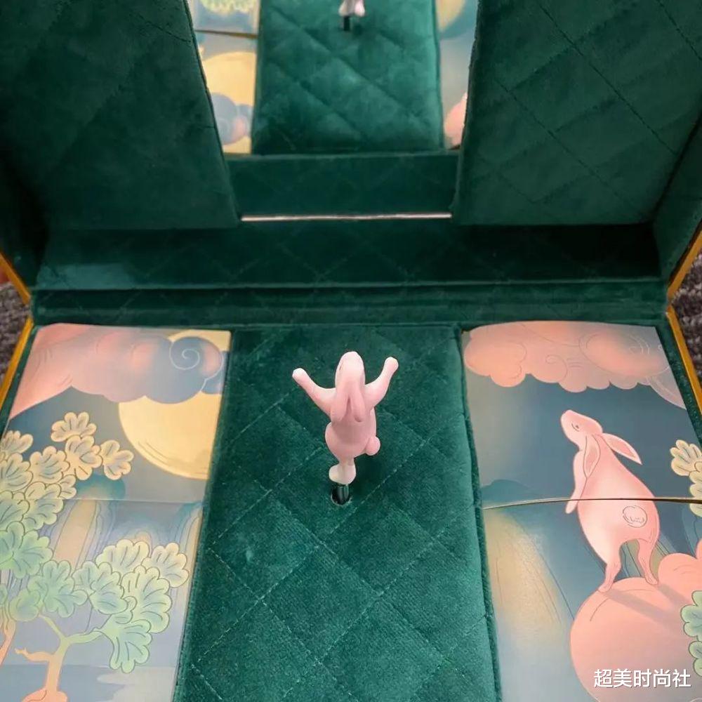 超美时尚社|国际大牌也不务正业？迪奥古驰开始做月饼，包装太华丽供不应求