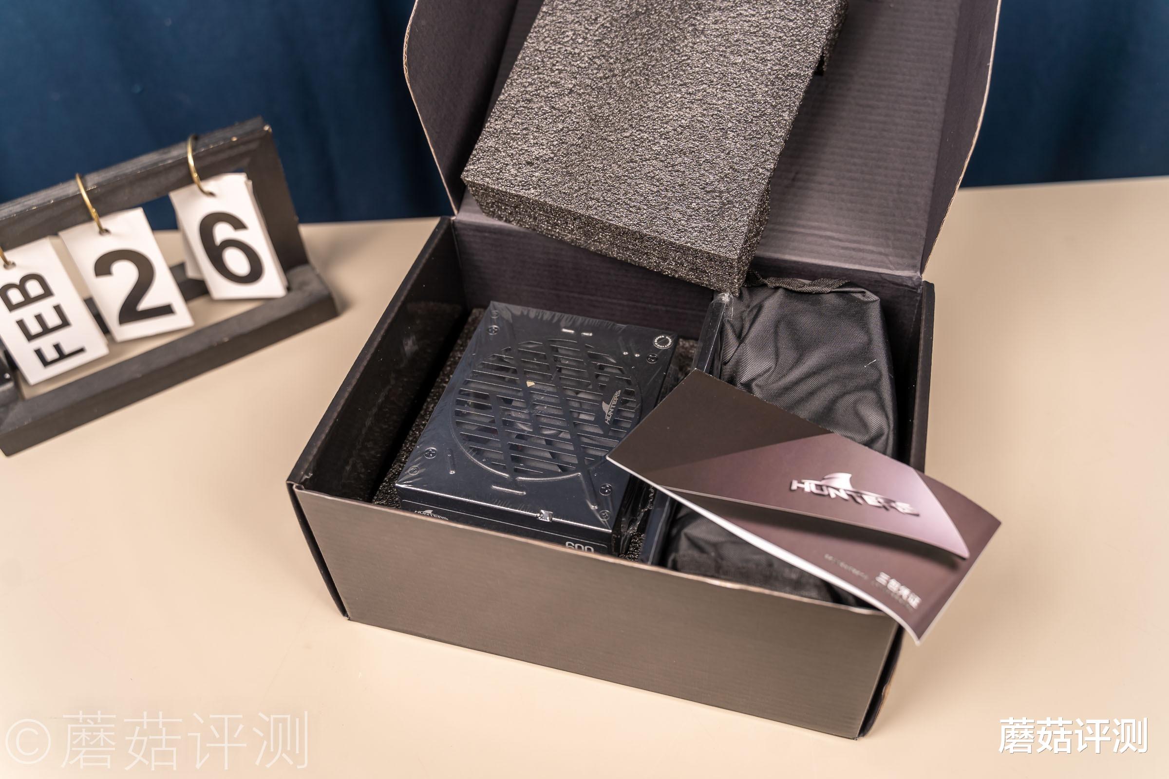 機箱|打造一臺精致小鋼炮、喬思伯BO100機箱 裝機體驗