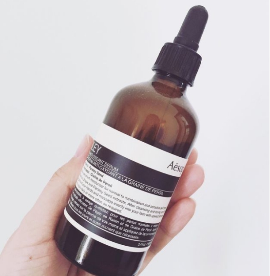 保湿|这些精华液美白保湿,口碑不错,能让肌肤恢复白嫩透亮