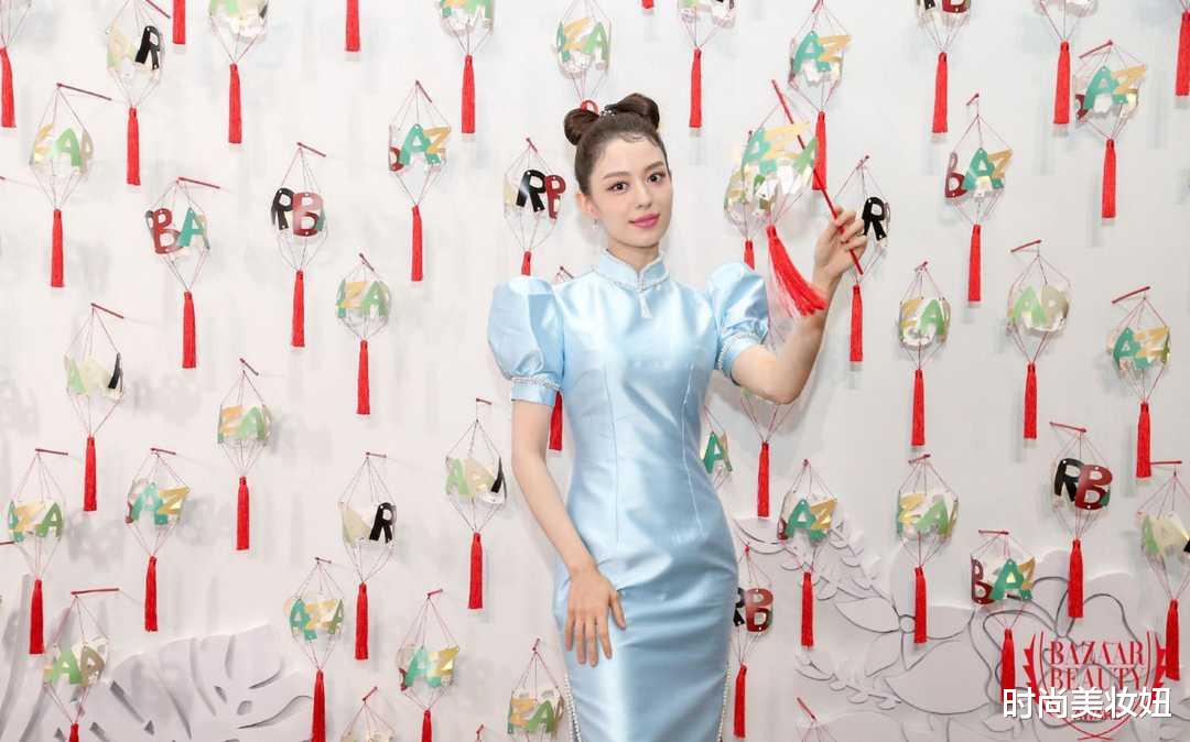 时尚美妆妞 吉娜不愧是“中国媳妇”,穿旗袍连衣裙高贵优雅,郎朗太有福了