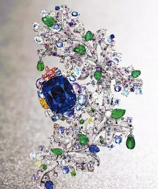 翡翠|外国人也爱翡翠，娜塔莉.波特曼直接戴去了好莱坞，出息了！