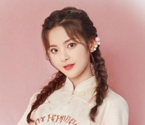 沈腾|沈腾守垒、许思聪支援,杨超越“砸场子”,灵儿态度让人猜测