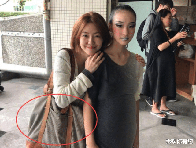 小S|小S受负面风波影响，近况无收入？背十几年旧包，经纪人正面回应