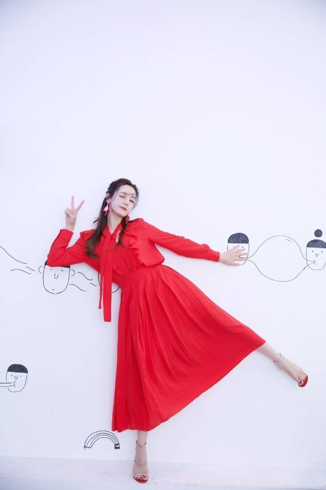 迪丽热巴|迪丽热巴：原来是人间绝世可爱小甜豆呀！