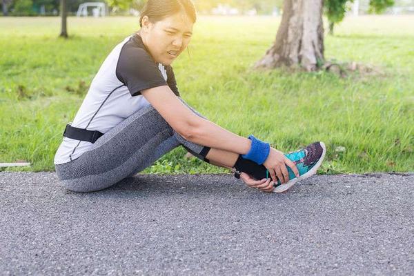 长寿|长寿还是短命,走路告诉你答案!短命的人,走路往往有5个共性