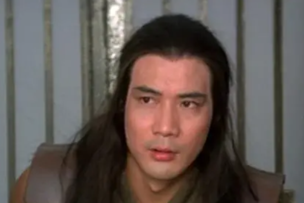 徐少强|弃糟糠妻，诱雪梨未婚生子，71岁迷上女网红，徐少强的故事太荒谬