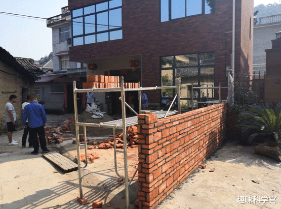 |经济又便宜，为什么国家要禁止红砖建房？红砖到底有什么危害？