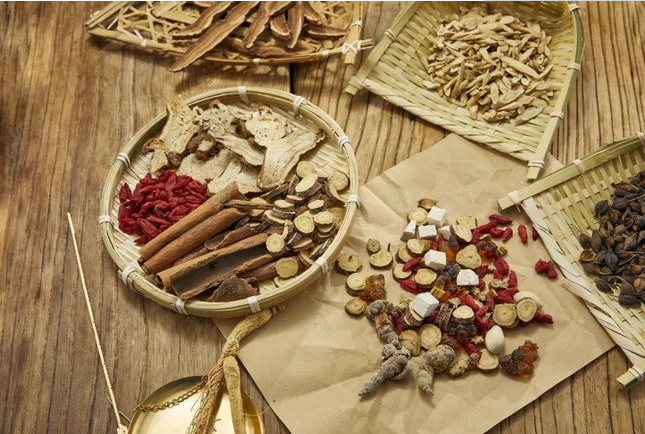 老中医|癌症晚期，除了西医，老中医分享这“三味药”是抗癌的真正良方