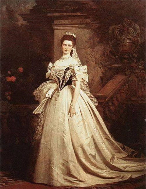 茜茜公主|茜茜公主腰围超50厘米就绝食，她的腰围有多细？老照片确实很迷人