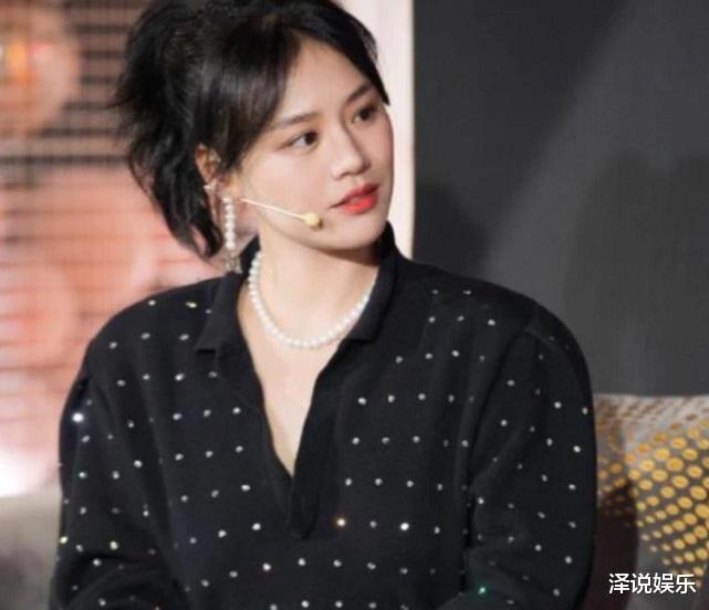 马思纯|马思纯张哲轩疑出感情裂痕，为求复合女方举动令人难以理解