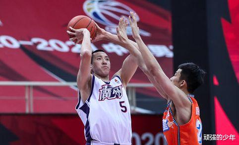 郑准|他比肩诺维斯基，投篮非常精准，贾巴尔说他未来必进NBA，为何没有实现？