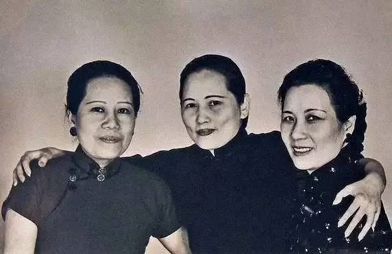 三姐妹|宋氏三姐妹为何均为继室？除了爱情，与其父亲的“牧师”身份有关