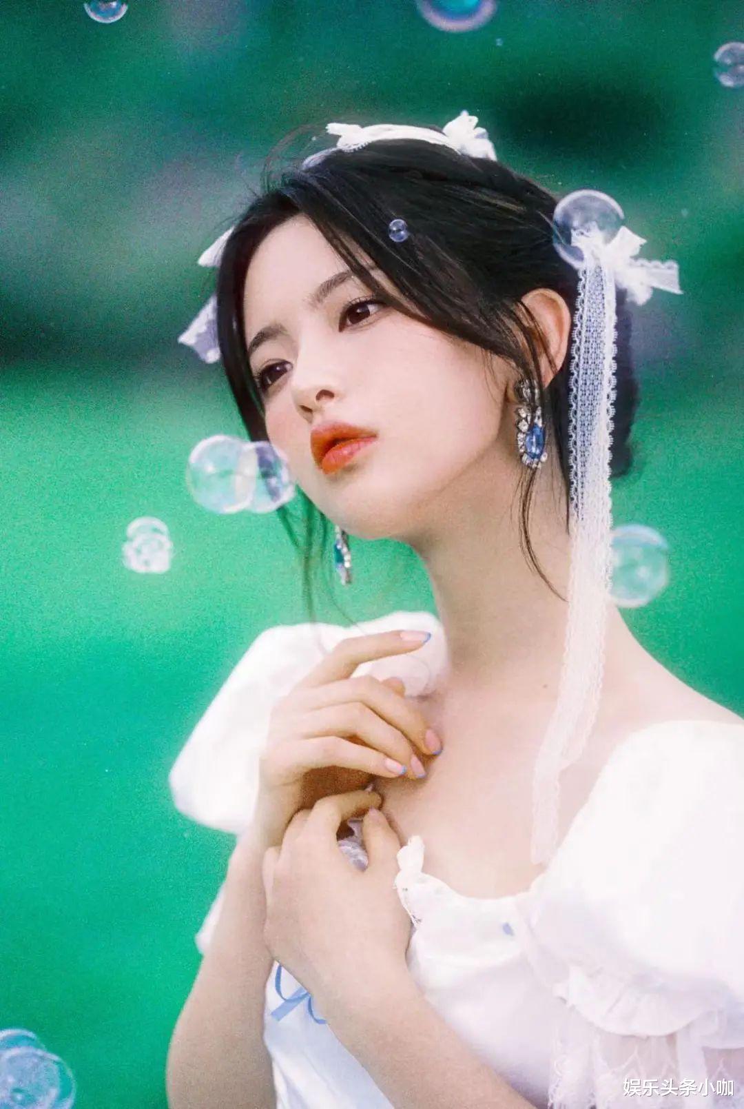 章子怡|最强的模摄cp，杨超越强行捧红她？