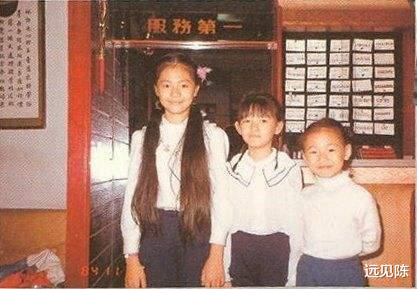 白莲花|小s远比你想的“懦弱”，在外当大众女神，回到家连大气都不敢出