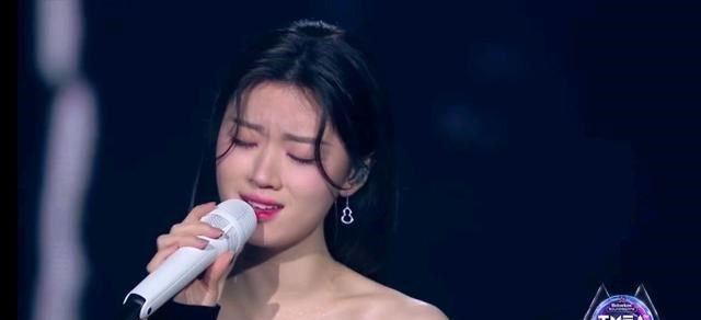 郑绪岚|4位好声音学员上腾讯音乐盛典:单依纯带来经典歌曲,他演唱多首歌