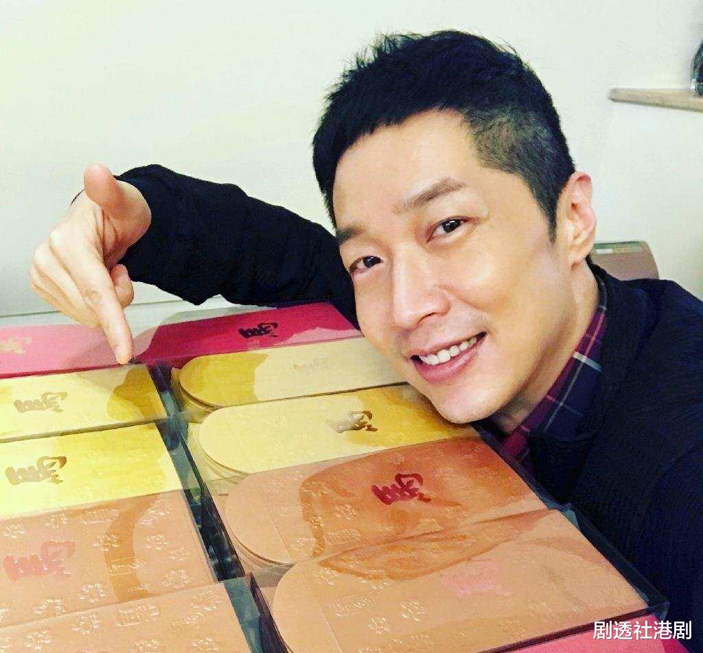 钟嘉欣|片场古怪事多！钟嘉欣荒山野岭拍戏受惊吓，马浚伟与墙上白影同框