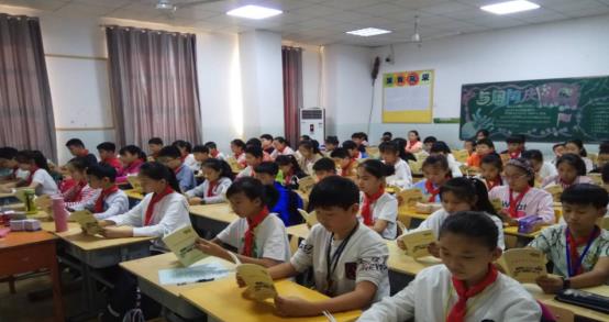 一更育儿|游戏防沉迷新规公布！中小学生一周只能玩3小时，家长表示很满意