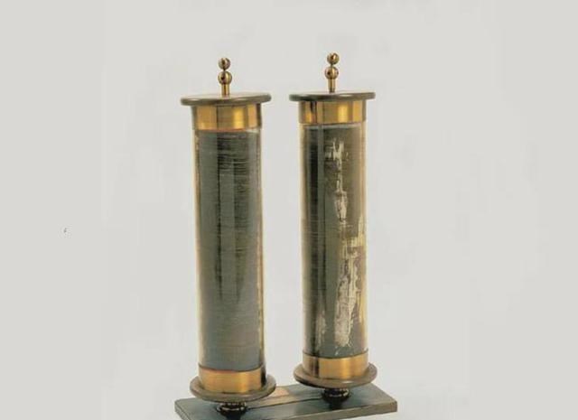 电池|走近电池：曾有两块干电池在180年间，驱动电铃敲了100多亿次？