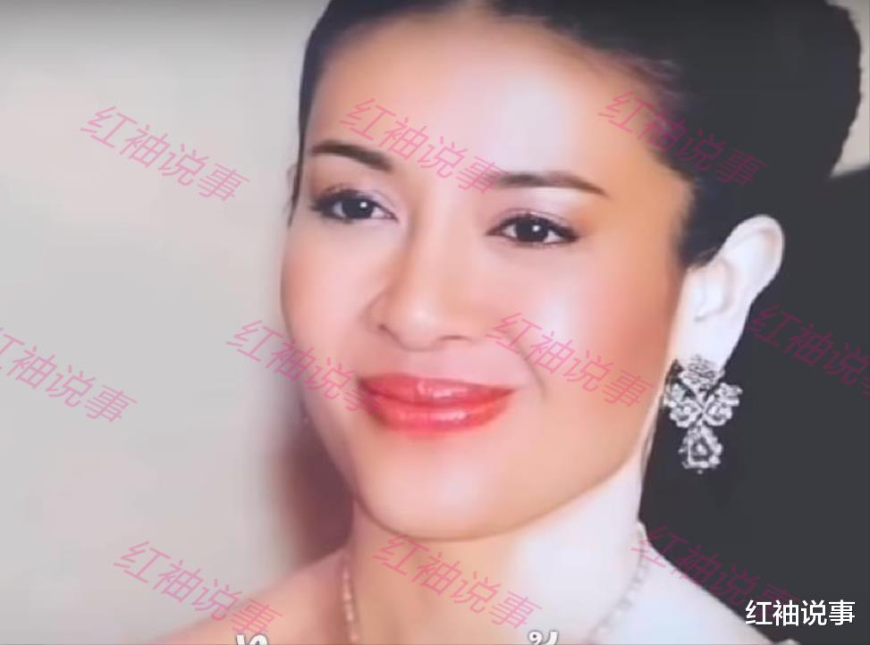 西拉米|皇家海报信息量大，西拉米和泰王组成CP，苏提达在角落似笑非笑