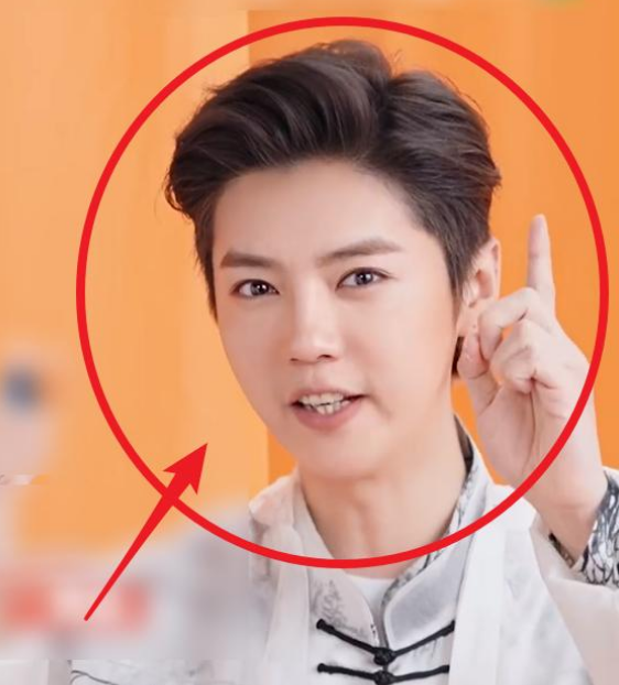 景甜|EXO男团颜值大滑坡！以前都是帅得出圈，如今一个个胖得别致