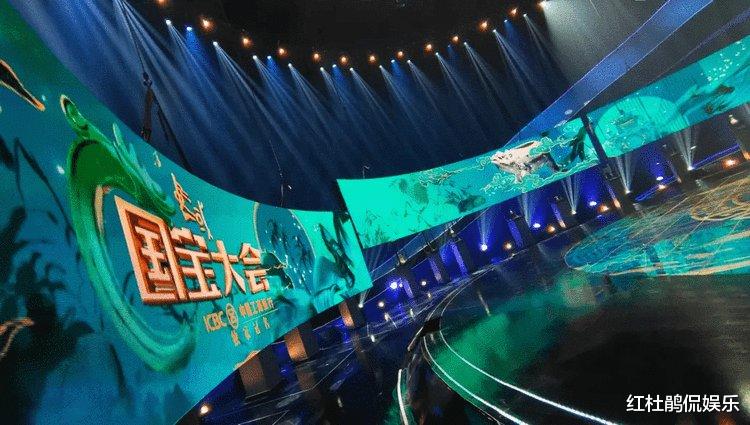 蔡徐坤|龙洋再挑央视“大会”系列节目主持重任，与谢颖颖两代“当家花旦”同框比美