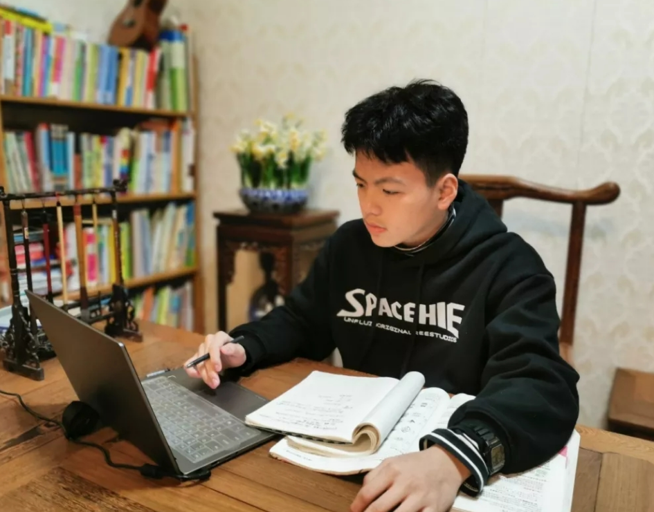 求职|21年毕业生拒绝“抛头露面”，企业招聘工作难进行，00后忙啥呢？