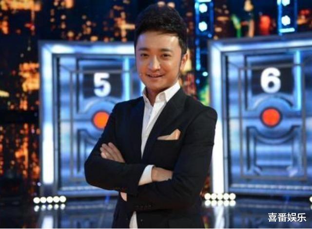 杨超越|盘点央视八位才华横溢的男主持，撒贝宁、康辉、朱广权等各有千秋