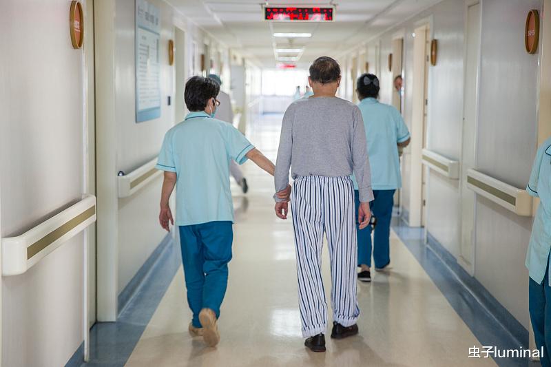 睡眠|和痴呆老人斗智斗勇的半个月