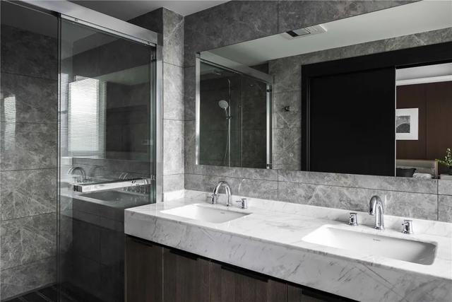 |114㎡现代，朴素简雅的空间，黑白配的设计，稳重端庄有档次