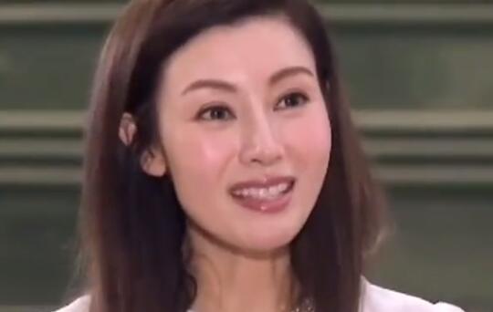 唐艺昕|李嘉欣从17岁到55岁的容貌变化，31岁是颜值巅峰