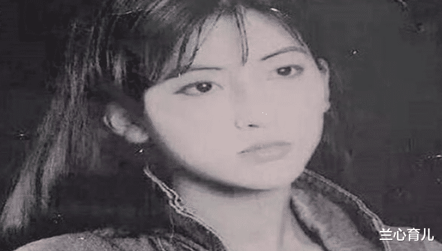 结婚照|“神仙颜值”妈妈结婚照曝光，老爸意外翻车，网友：真爱无疑