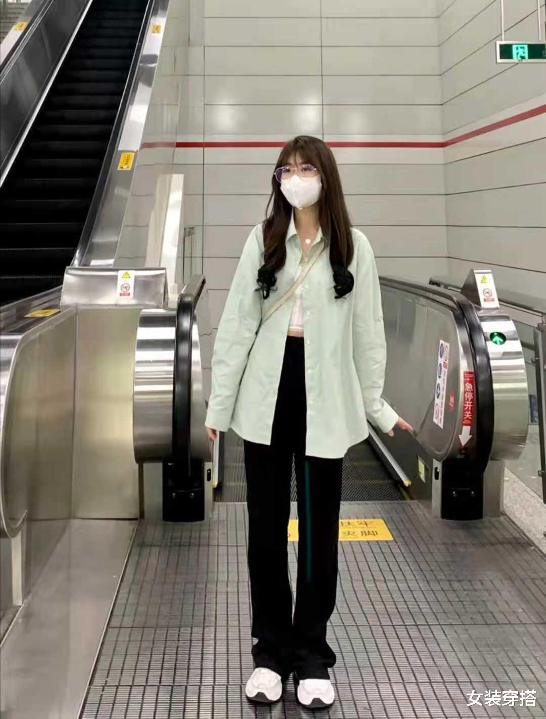 女装穿搭|薄荷绿上衣搭配什么颜色裤子好看