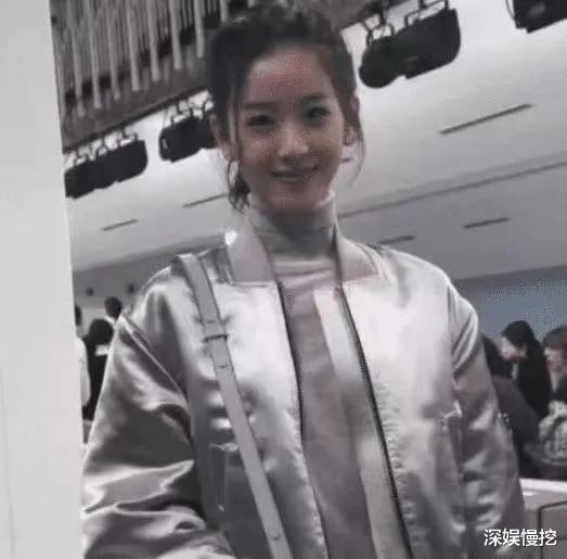 张子枫|章泽天素颜什么样？看到路人照下“奶茶妹妹”，终于理解了东哥