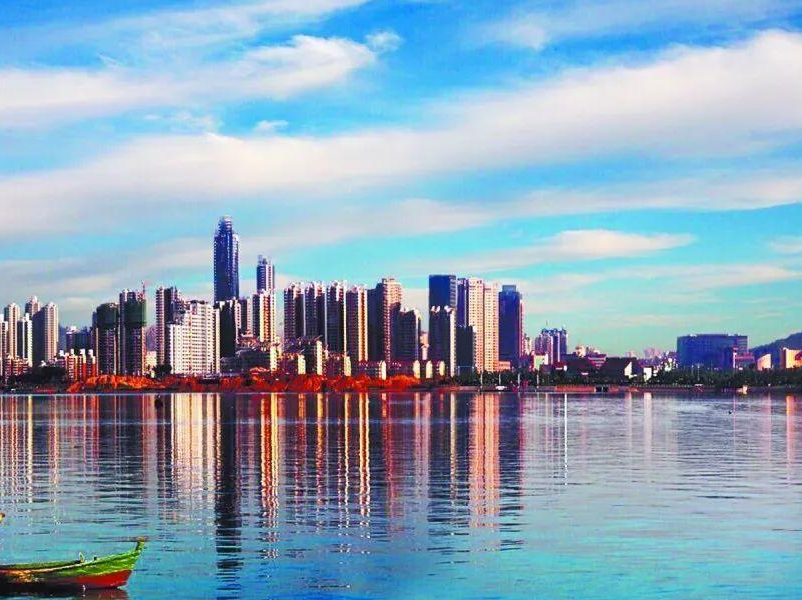 游遍天下 我国有望成为下一个“香港”的城市，不是成都，而是知名的它们