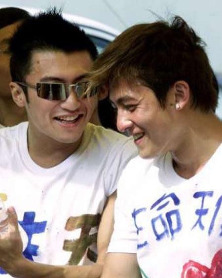 谢霆锋|陈冠希谢霆锋的恩怨史：他们的友情，再也回不到没有张柏芝的日子
