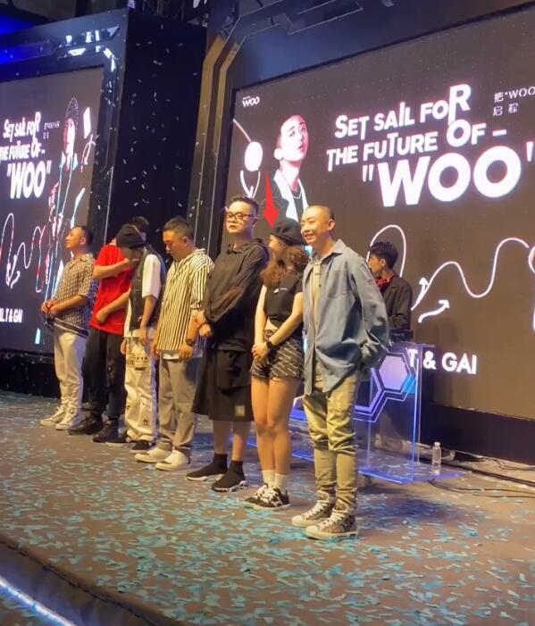 gai|感情真出问题？GAI主动牵手老婆被王斯然无情拒绝，二人表情尴尬