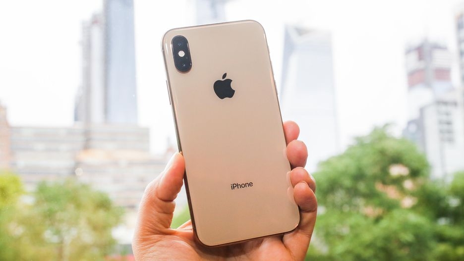 小米科技|红米不香了，顶级iPhone二手价，从8699降到1699元