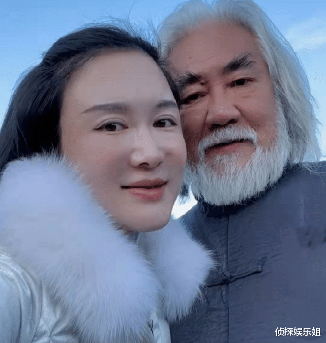 陈亚男|张纪中晒老婆女儿秀幸福，杜星霖罕见直面争议：破事不往心里装
