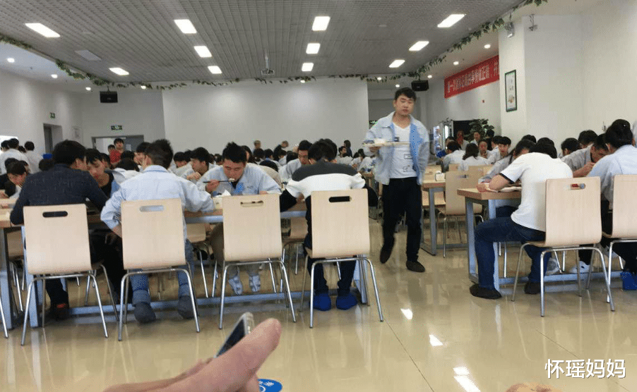 阿里巴巴|国企年年扩招，很多大学生挤破头也进不去，3个原因很现实