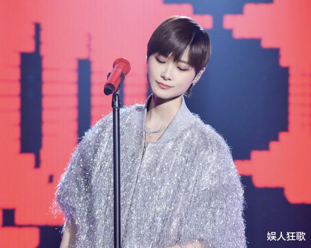 華語女歌手榜發佈，配得上“歌手”的卻隻有2人，未來歌壇沒救瞭-圖5