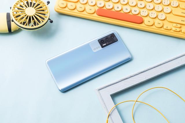 凯立德|各个年龄层次现在都用什么手机