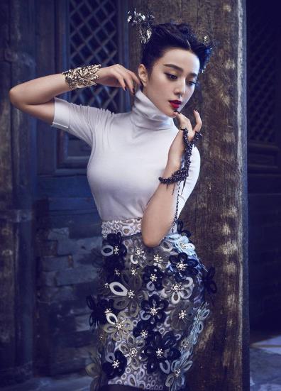 李小璐|文章、李小璐、范冰冰，那些被封杀的艺人，现在靠什么赚钱？