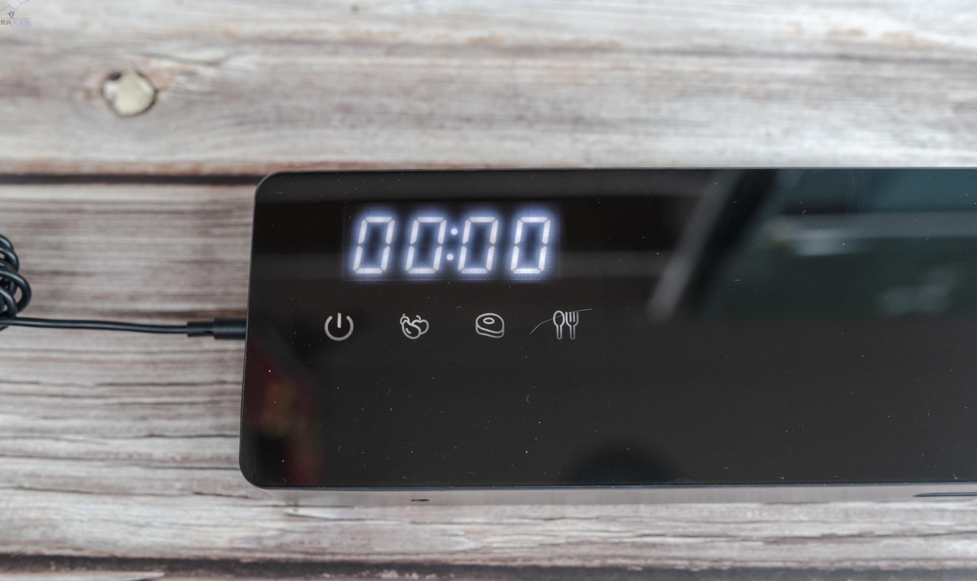 简单好用果蔬肉类净化工具,让食材餐具更安全,小尼熊果蔬清洗机