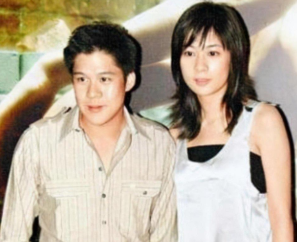 龚俊|郭晶晶陪婆婆和小叔子出席活动，与霍启刚“肢体语言”太有爱，气场不输婆婆