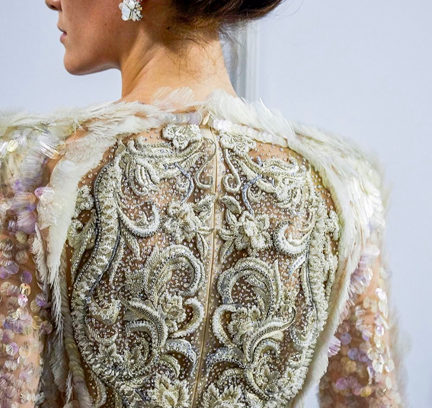 迪丽热巴|迪丽热巴“背后金主”曝光，女明星纷纷抢破头！网友：她一出手必是王炸！