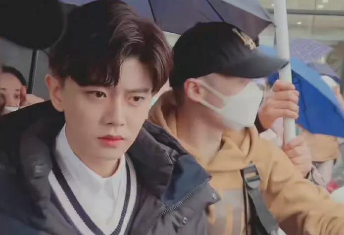 张翰|baby嘉伦，刘亦菲晚意，子义张翰，新一季跑男阵容？丁禹兮近况？