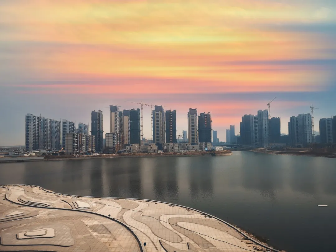 前湾房产动态 朋友圈都在疯狂转发的宁波杭州湾新区十年！