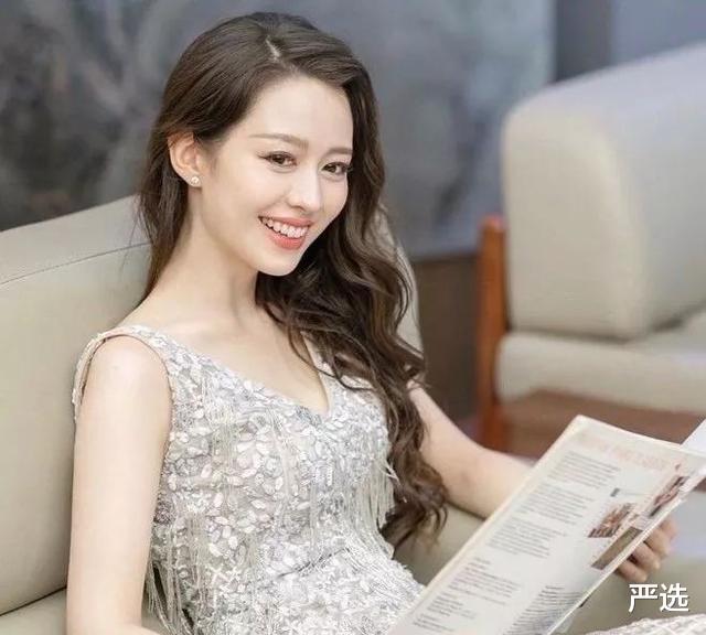 穿衣搭配|吉娜分享护肤“三部曲”火了，一次一包，拯救皮肤衰老